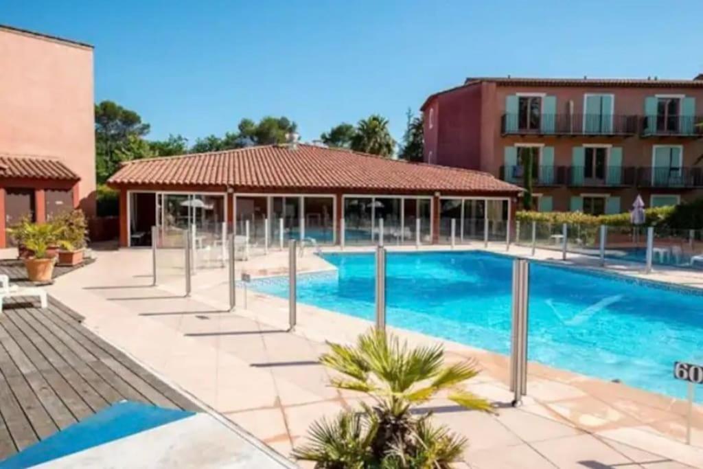 French Riviera Lodge, A/C, Swimming Pool, Parking Mouans-Sartoux Exterior photo